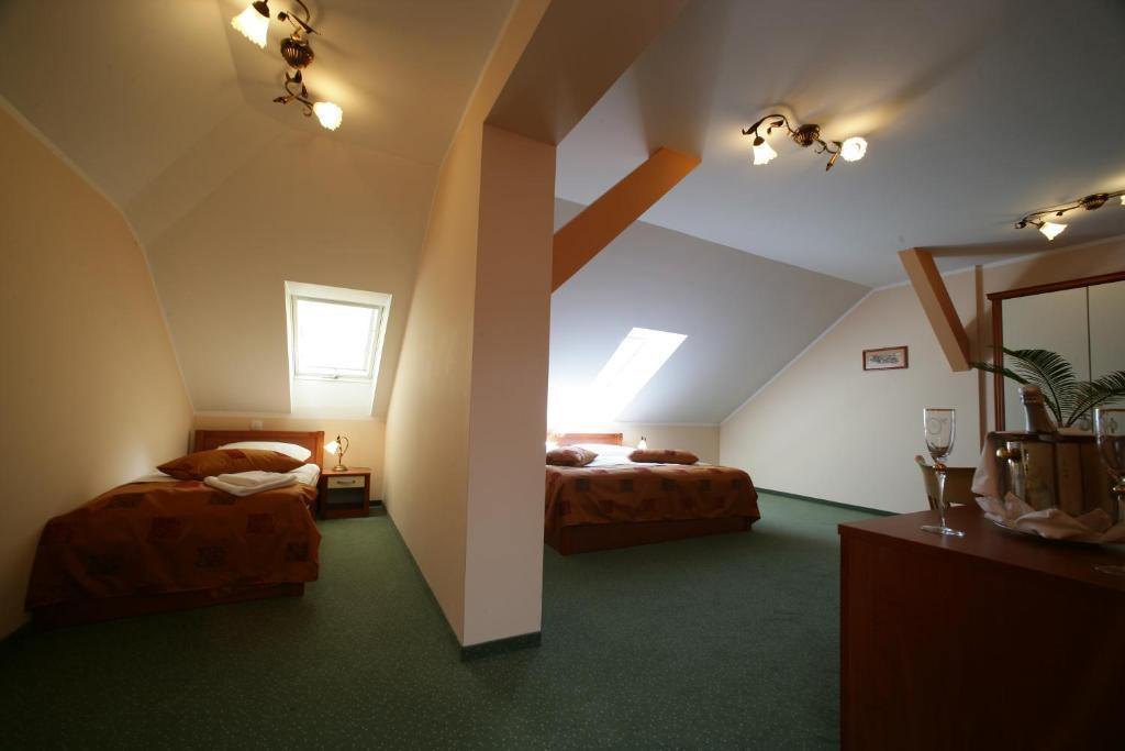 Hotel Aqua Roma Rimske Toplice Pokoj fotografie